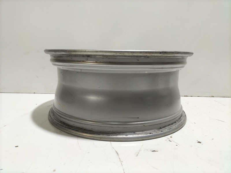 Recambio de llanta para land rover discovery 4 3.0 td v6 cat referencia OEM IAM DH221007AAW  