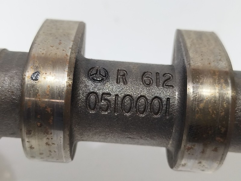 Recambio de arbol de levas para ssangyong kyron 2.7 xdi 4x4 referencia OEM IAM R6120510001  