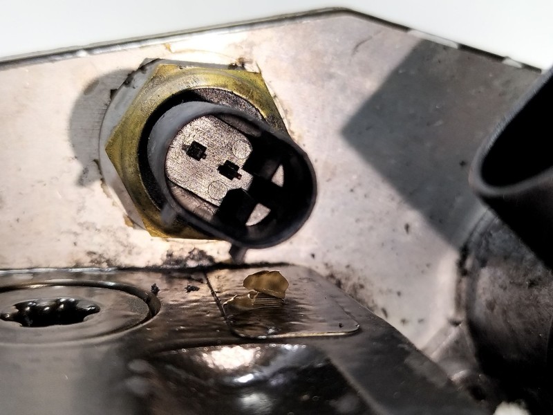 Recambio de bomba inyeccion para mercedes-benz clase c (w204) c 320 cdi (204.022) referencia OEM IAM 0445010145  