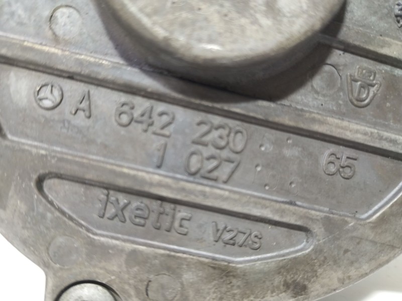 Recambio de depresor freno / bomba vacio para mercedes-benz clase e (w211) e 320 cdi (211.022) referencia OEM IAM A6422300165  