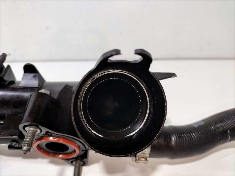 Recambio de tubo para citroën c4 cactus 1.5 bluehdi 100 referencia OEM IAM Z12002105  