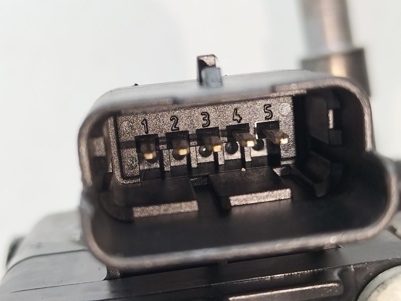 Recambio de valvula egr para opel vivaro c furgoneta (k0) 1.5 referencia OEM IAM 9829870080  