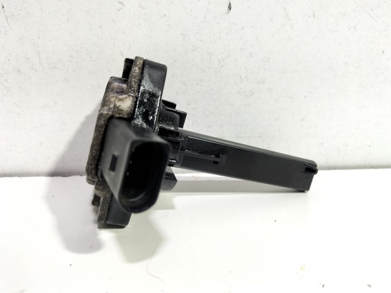 Recambio de sensor aceite carter para volkswagen touareg (7la) 5.0 v10 tdi dpf referencia OEM IAM 06E907660  