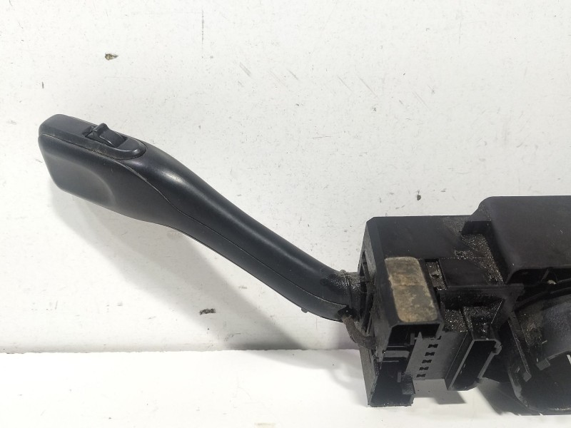 Recambio de mando multifuncion para volkswagen golf iv (1j1) 1.6 referencia OEM IAM 8L0953513G  