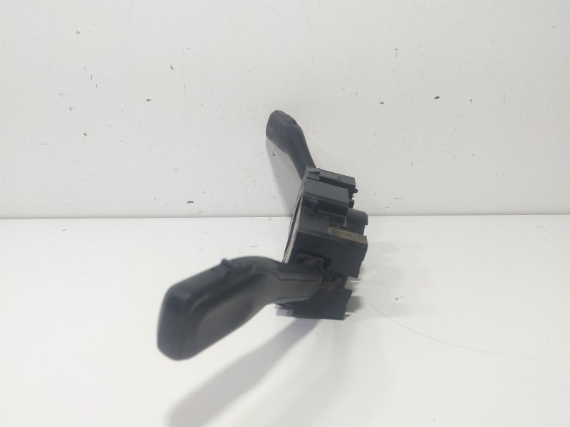 Recambio de mando multifuncion para volkswagen golf iv (1j1) 1.6 referencia OEM IAM 8L0953513G  