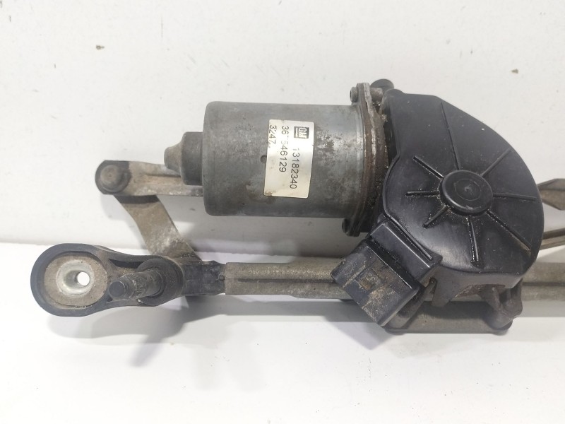 Recambio de motor limpia delantero para opel corsa d ´´111 years´´ referencia OEM IAM 13182340  