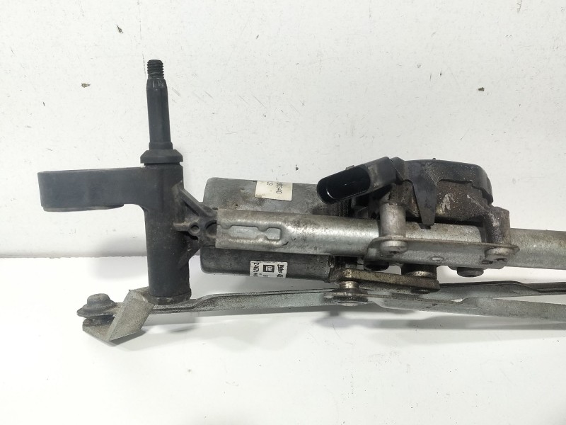 Recambio de motor limpia delantero para opel corsa d ´´111 years´´ referencia OEM IAM 13182340  