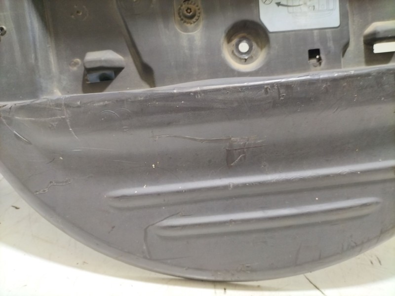 Recambio de soporte rueda repuesto para jeep liberty referencia OEM IAM   