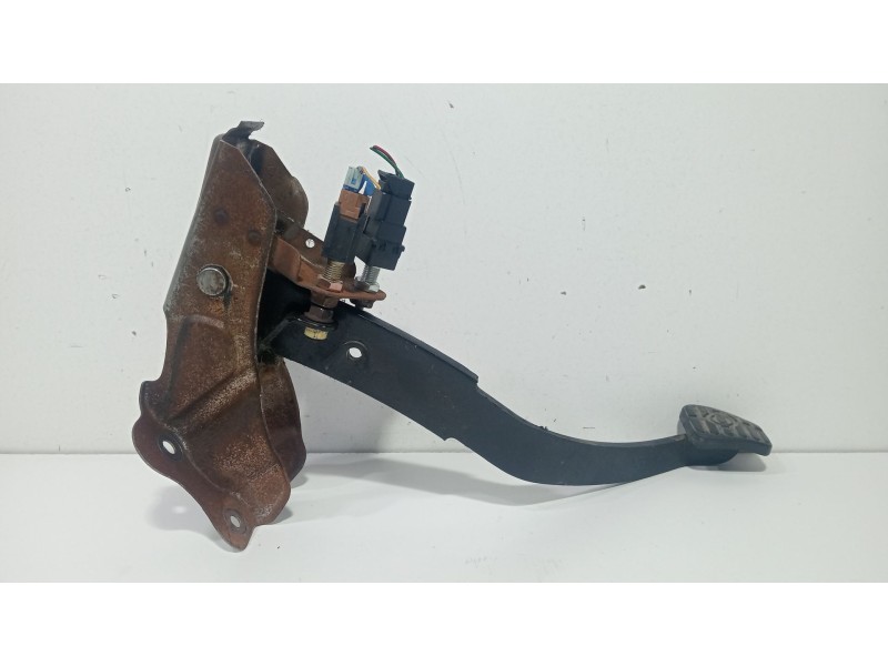 Recambio de pedal freno para nissan terrano ii (r20) 2.7 td 4wd referencia OEM IAM Nissan Terrano II  