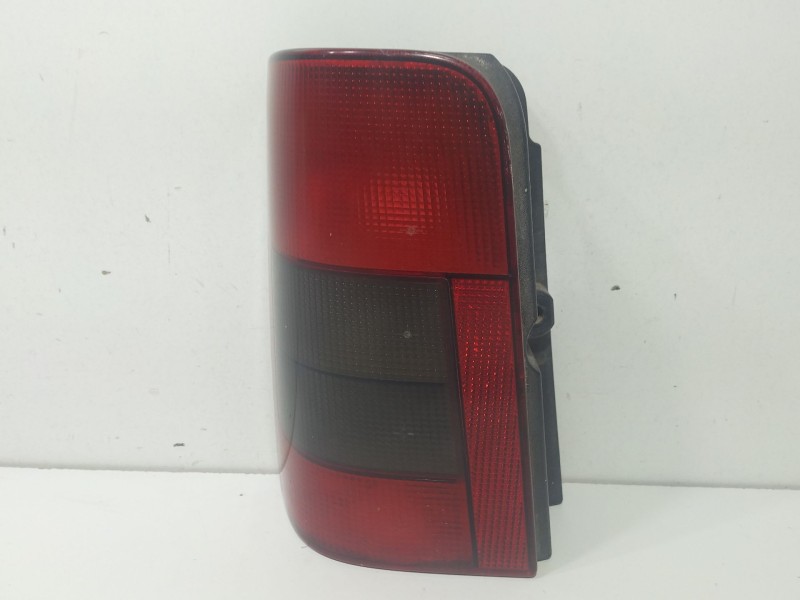 Recambio de piloto trasero izquierdo para peugeot partner (s2) combi pro referencia OEM IAM 45050  