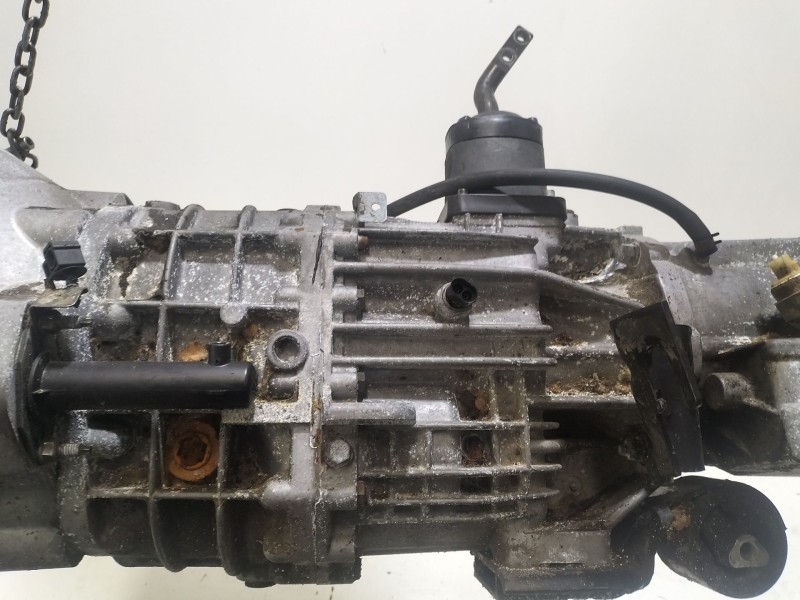 Recambio de caja cambios para jeep liberty referencia OEM IAM P52104820AD  