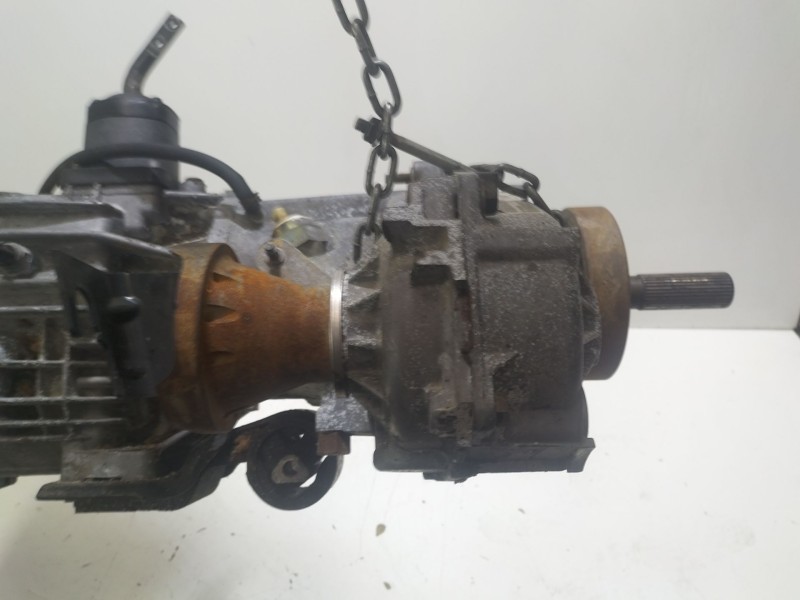 Recambio de caja cambios para jeep liberty referencia OEM IAM P52104820AD  