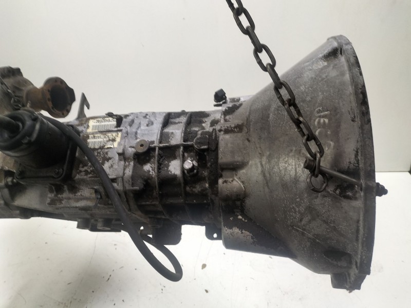 Recambio de caja cambios para jeep liberty referencia OEM IAM P52104820AD  