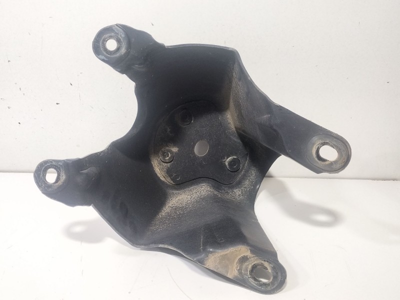 Recambio de soporte rueda repuesto para jeep liberty referencia OEM IAM 5933AC  