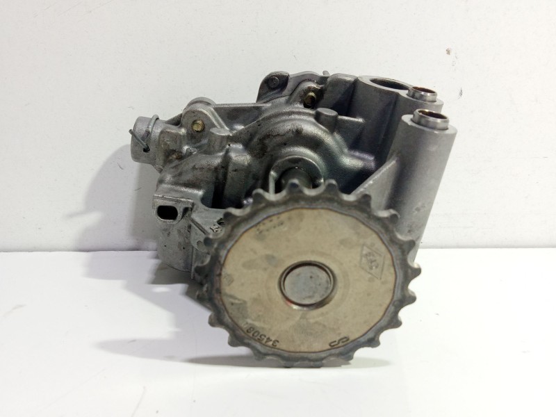 Recambio de bomba aceite para nissan qashqai i (j10, nj10) 2.0 dci referencia OEM IAM 8200345633  