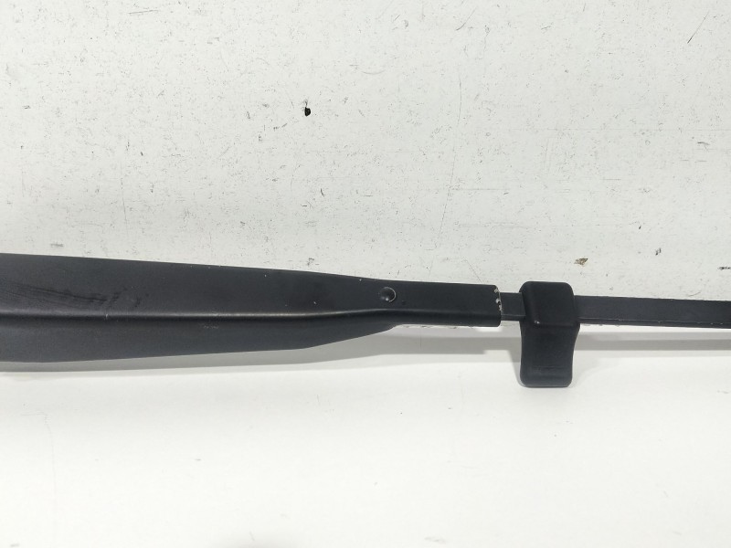 Recambio de brazo limpia trasero para jeep liberty referencia OEM IAM 55155885AA  