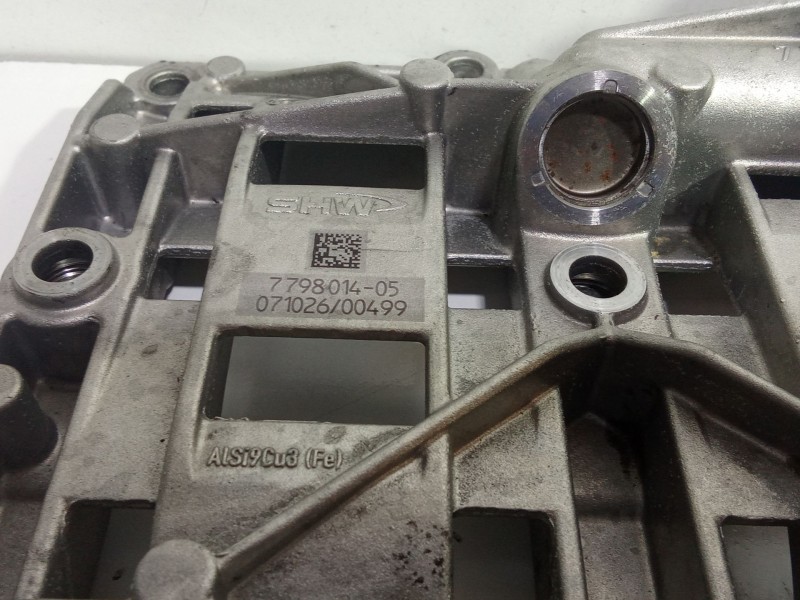 Recambio de bomba aceite para bmw serie 3 berlina (e90) 320d referencia OEM IAM 7798014  