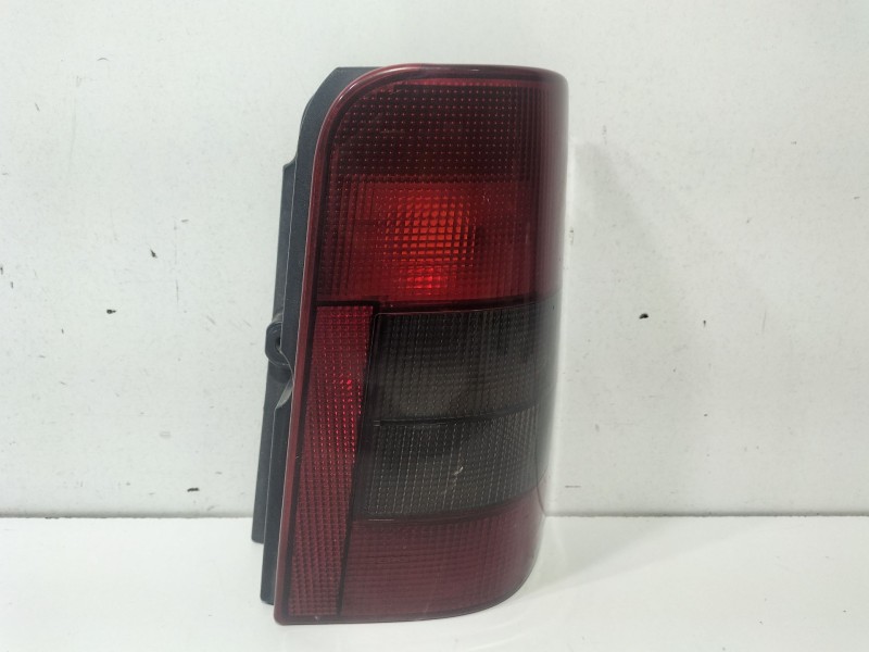 Recambio de piloto trasero derecho para peugeot partner (s2) combi pro referencia OEM IAM 015521909  