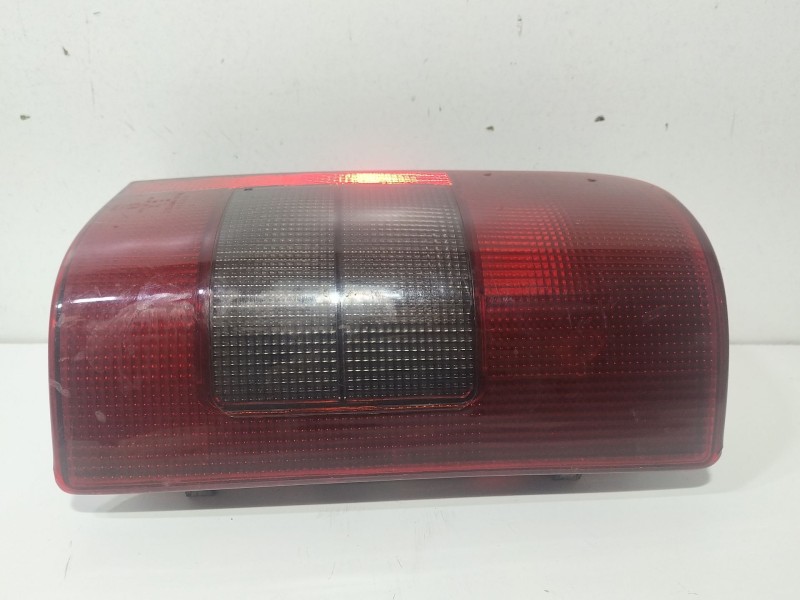 Recambio de piloto trasero derecho para peugeot partner (s2) combi pro referencia OEM IAM 015521909  