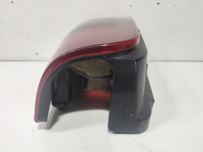 Recambio de piloto trasero derecho para peugeot partner (s2) combi pro referencia OEM IAM 015521909  