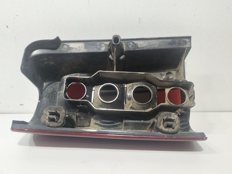 Recambio de piloto trasero derecho para peugeot partner (s2) combi pro referencia OEM IAM 015521909  