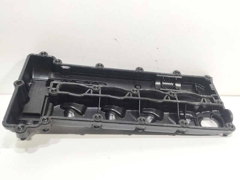 Recambio de tapa balancines para mercedes-benz clase c (w204) berlina 2.1 cdi cat referencia OEM IAM A6510103645  