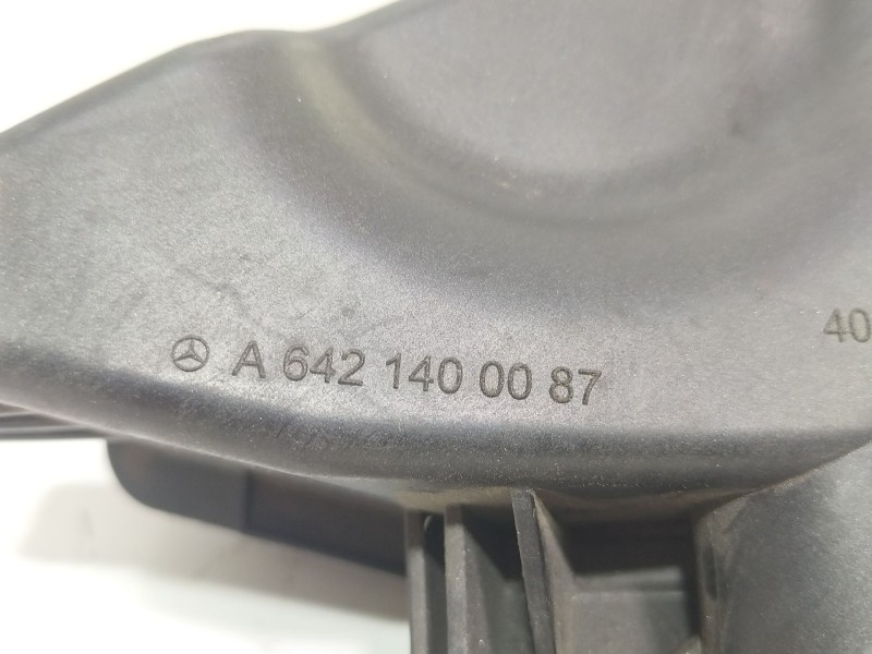 Recambio de valvula aire adicional para mercedes-benz clase c (w204) c 320 cdi (204.022) referencia OEM IAM A6421400087  