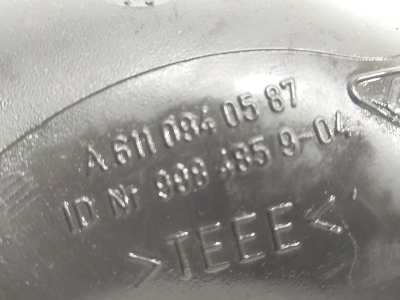 Recambio de tubo para mercedes-benz clase c (w203) c 200 cdi (203.004) referencia OEM IAM A6110940587  