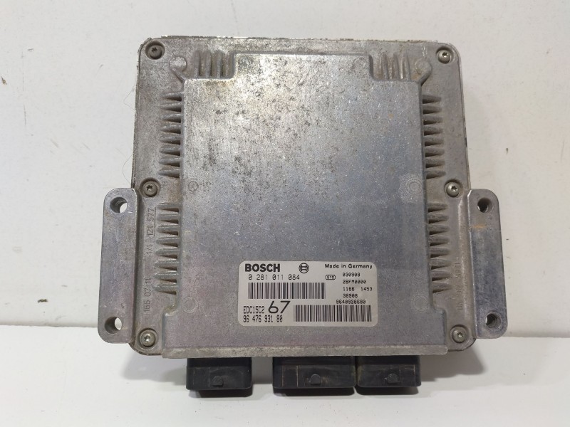 Recambio de centralita motor uce para citroën xsara picasso 2.0 hdi 90 sx top referencia OEM IAM 0281011084  