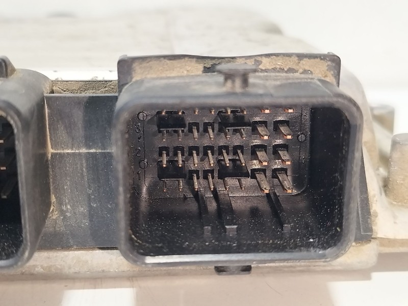 Recambio de centralita motor uce para citroën xsara picasso 2.0 hdi 90 sx top referencia OEM IAM 0281011084  