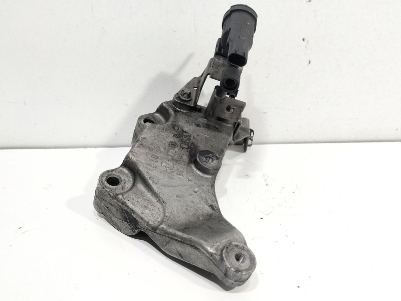 Recambio de soporte motor para mercedes-benz clase c (w204) c 220 cdi (204.008) referencia OEM IAM A6510940039  