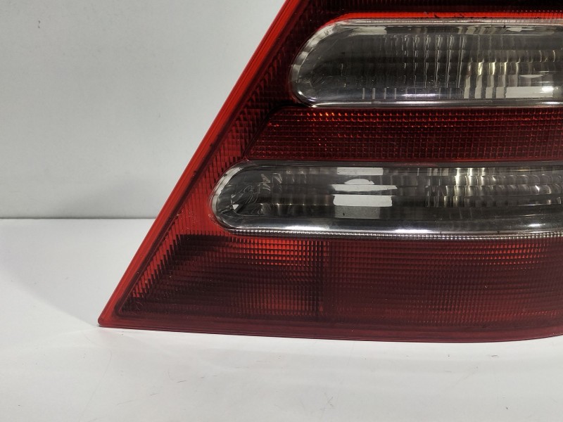 Recambio de piloto trasero derecho para mercedes-benz clase c (w203) berlina 220 cdi (203.006) referencia OEM IAM 2038200264R  