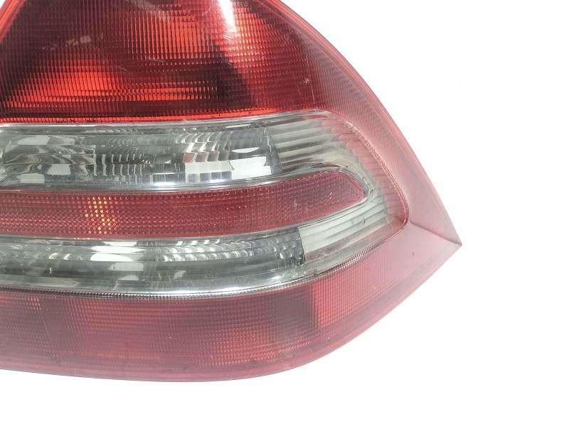 Recambio de piloto trasero derecho para mercedes-benz clase c (w203) berlina 220 cdi (203.006) referencia OEM IAM 2038200264R  