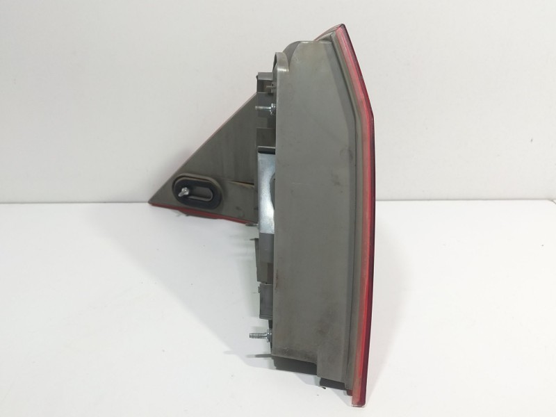 Recambio de piloto trasero derecho para mercedes-benz clase c (w203) berlina 220 cdi (203.006) referencia OEM IAM 2038200264R  