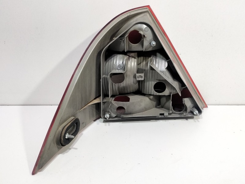 Recambio de piloto trasero derecho para mercedes-benz clase c (w203) berlina 220 cdi (203.006) referencia OEM IAM 2038200264R  