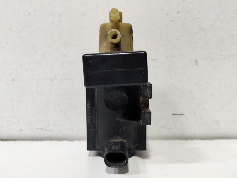 Recambio de valvula aire adicional para mercedes-benz clase b (w245) 200 cdi (245.208) referencia OEM IAM A0061536628  