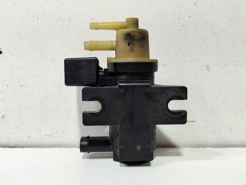 Recambio de valvula aire adicional para mercedes-benz clase b (w245) 200 cdi (245.208) referencia OEM IAM A0061536628  