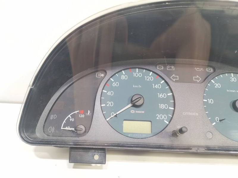 Recambio de cuadro instrumentos para citroën xsara berlina 1.9 d sx referencia OEM IAM 216524318  