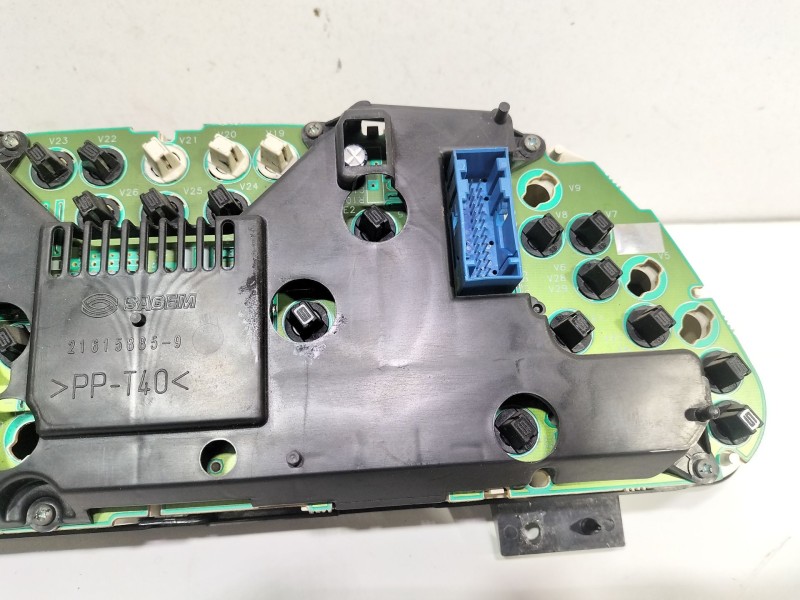 Recambio de cuadro instrumentos para citroën xsara berlina 1.9 d sx referencia OEM IAM 216524318  