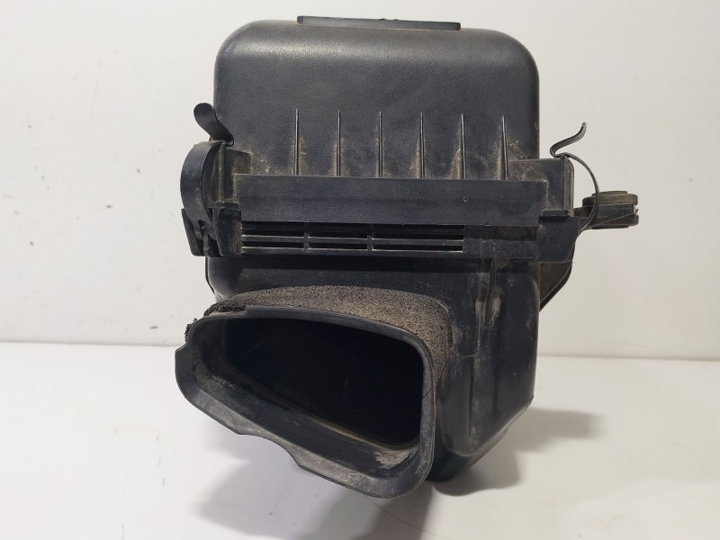 Recambio de caja filtro aire para hyundai tucson (jm) 2.0 crdi comfort (4wd) referencia OEM IAM 2.0crdi  