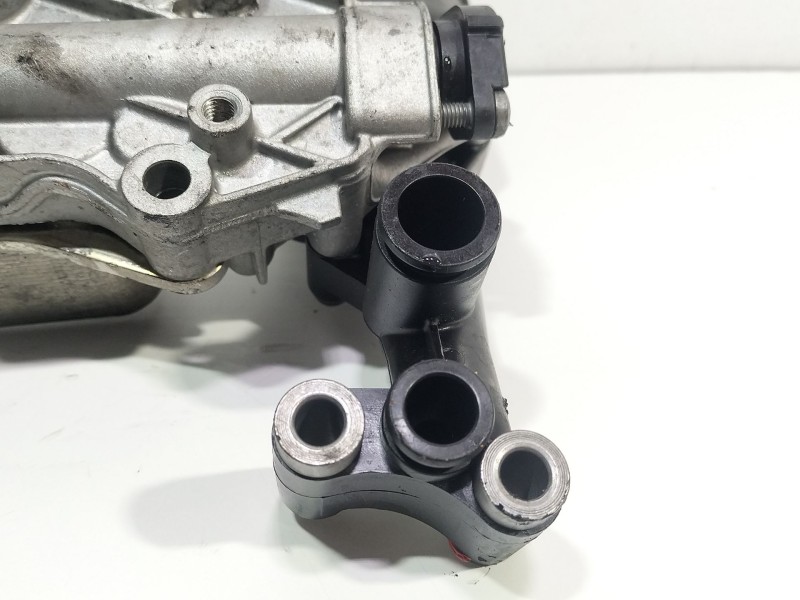 Recambio de soporte filtro aceite para mercedes-benz clase c (w205) c 220 bluetec / d (205.003) referencia OEM IAM A6511801165  