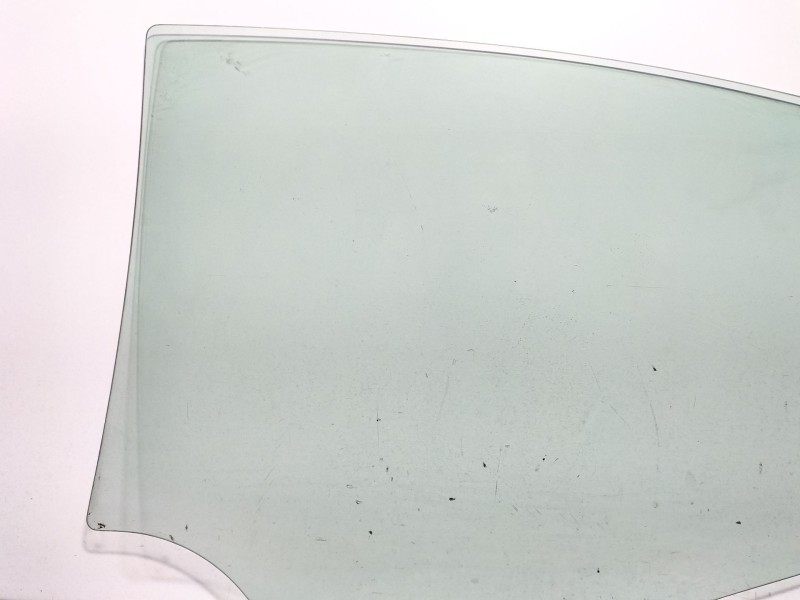 Recambio de luna trasera derecha para seat ibiza iii (6l1) 1.4 16v referencia OEM IAM IBIZA III (6L1) 1.4 16V (2002 - 2007) 1390