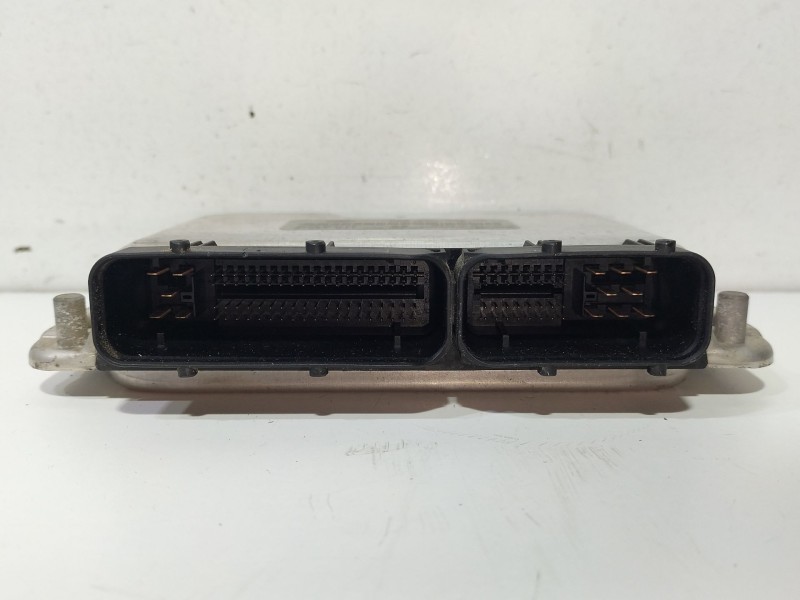 Recambio de centralita motor uce para seat cordoba (6l2) 1.9 sdi referencia OEM IAM 038906012HP  