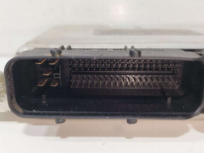 Recambio de centralita motor uce para seat cordoba (6l2) 1.9 sdi referencia OEM IAM 038906012HP  