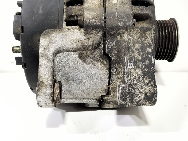 Recambio de alternador para opel vectra b (j96) 2.0 dti 16v (f19) referencia OEM IAM 90506202  
