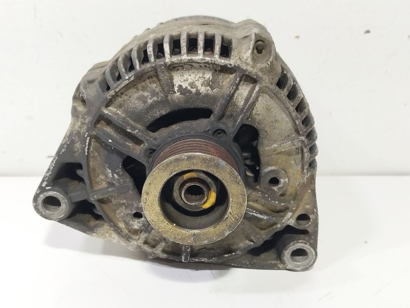 Recambio de alternador para opel vectra b (j96) 2.0 dti 16v (f19) referencia OEM IAM 90506202  