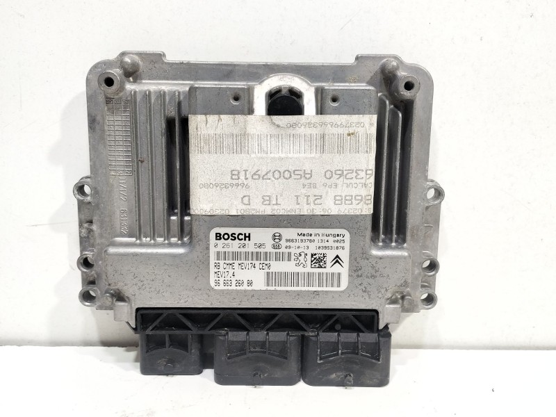 Recambio de centralita motor uce para peugeot 3008 confort referencia OEM IAM 0261201505  