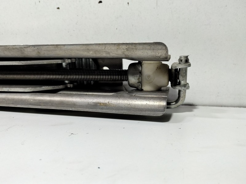 Recambio de gato para audi a6 allroad c6 (4fh) 3.2 fsi quattro referencia OEM IAM 4F0011031D  