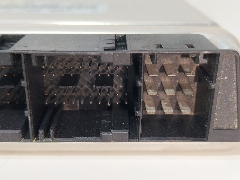 Recambio de centralita motor uce para bmw 3 touring (e46) 320 d referencia OEM IAM 0281010205  