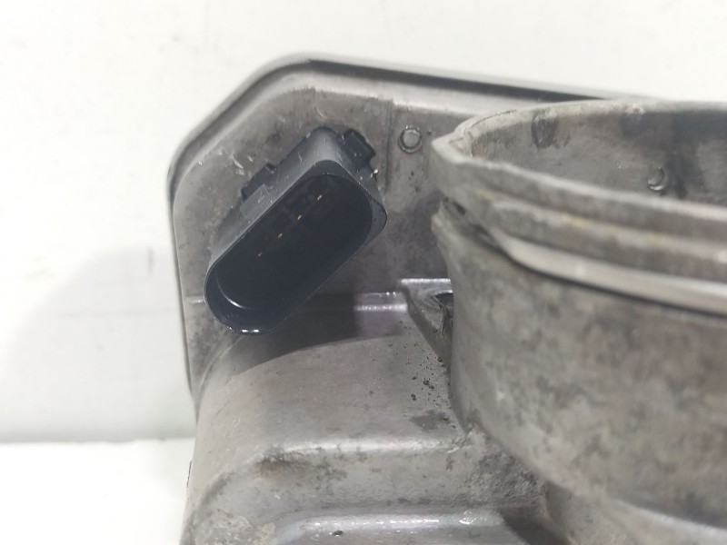 Recambio de caja mariposa para seat leon (1p1) 2.0 tdi referencia OEM IAM 038128063L  